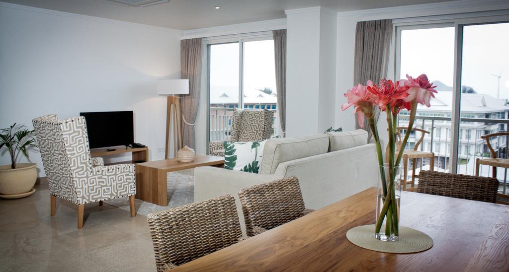 The Quadrant Luxury Apartments 빅토리아 외부 사진