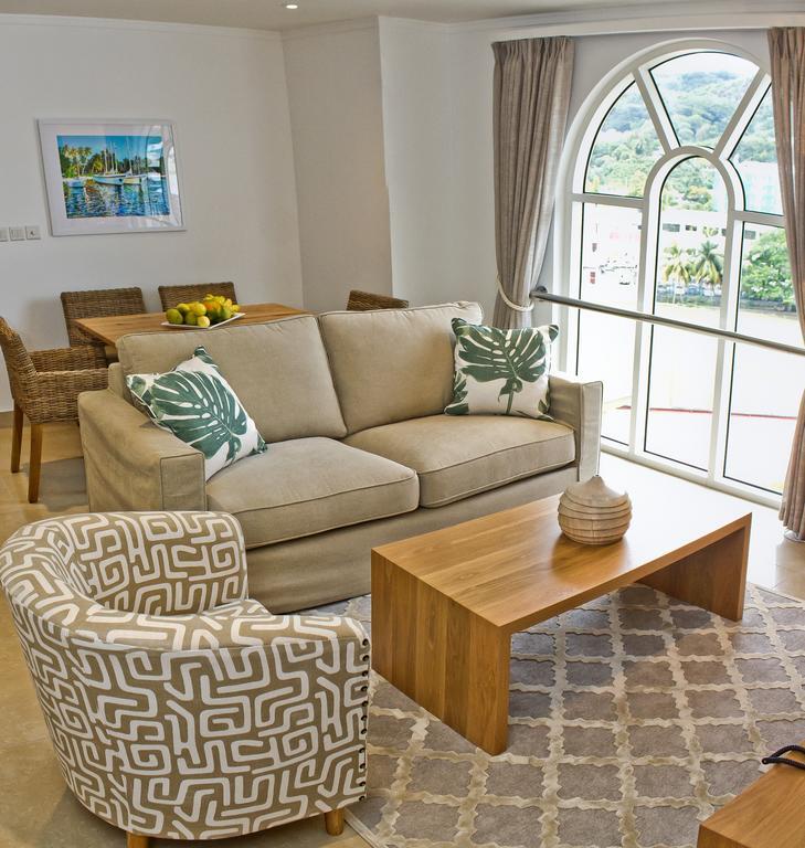 The Quadrant Luxury Apartments 빅토리아 외부 사진
