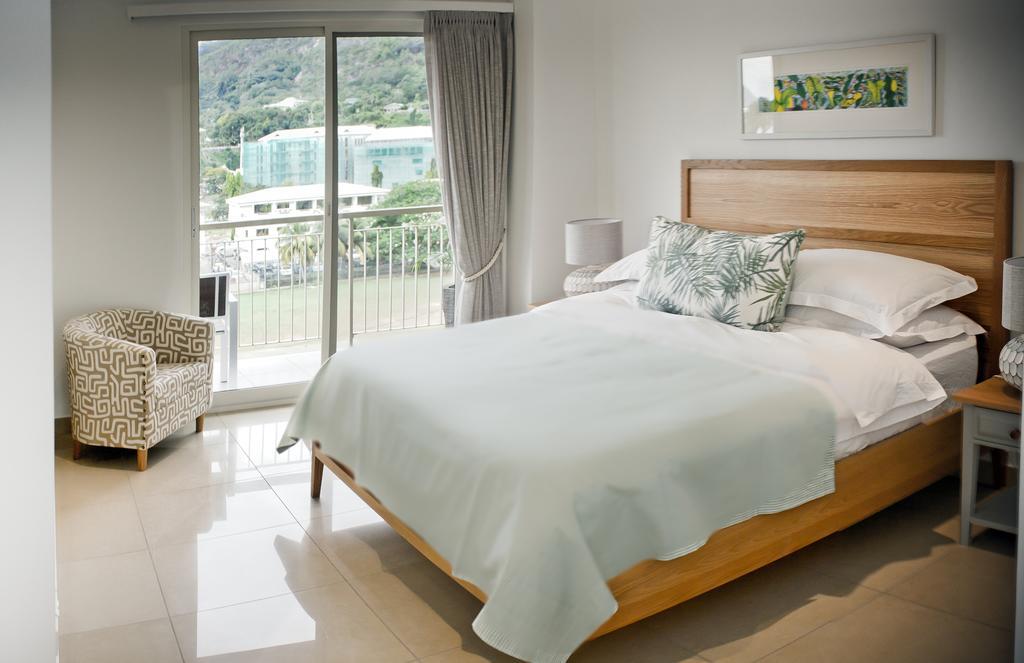 The Quadrant Luxury Apartments 빅토리아 외부 사진