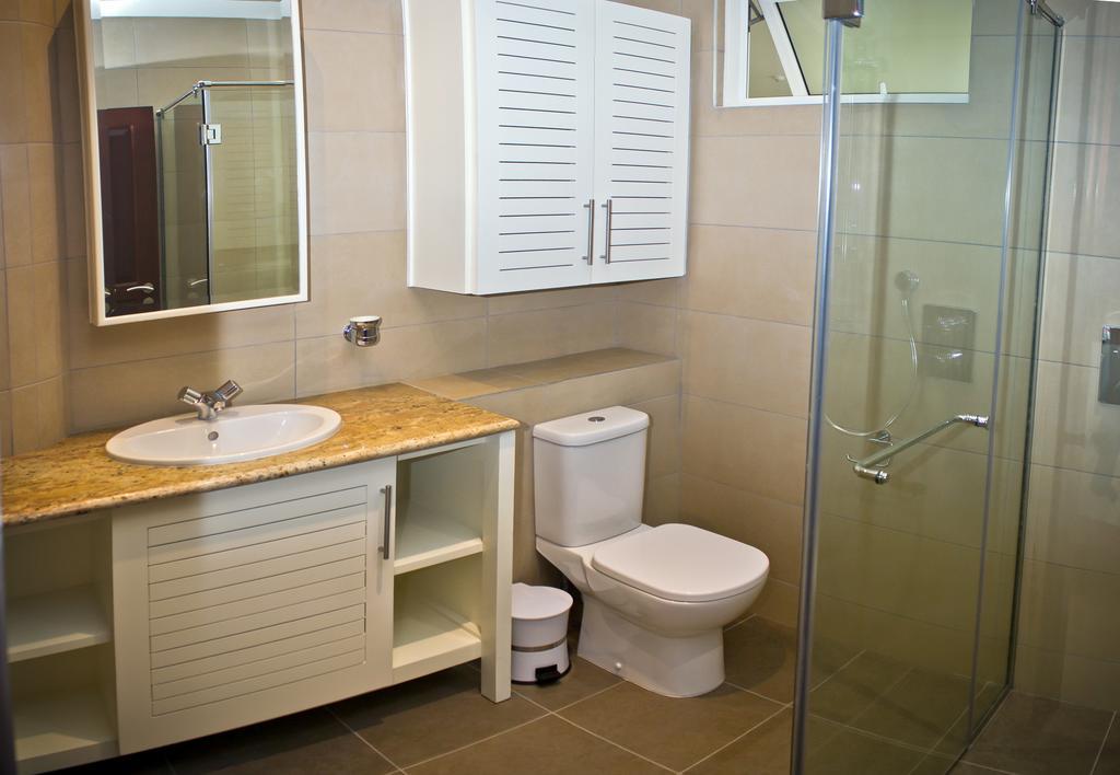 The Quadrant Luxury Apartments 빅토리아 외부 사진