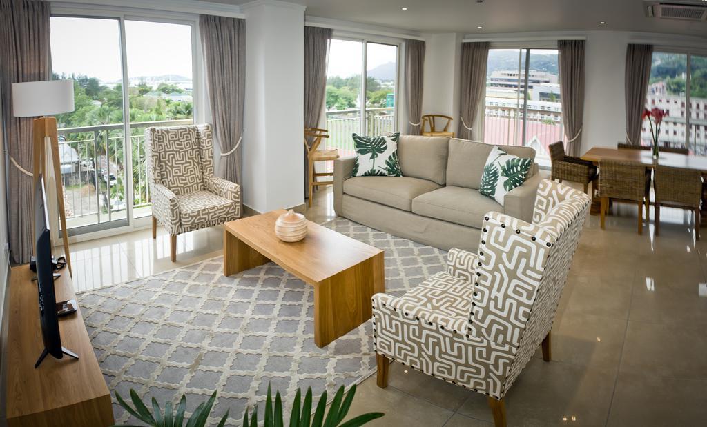 The Quadrant Luxury Apartments 빅토리아 외부 사진